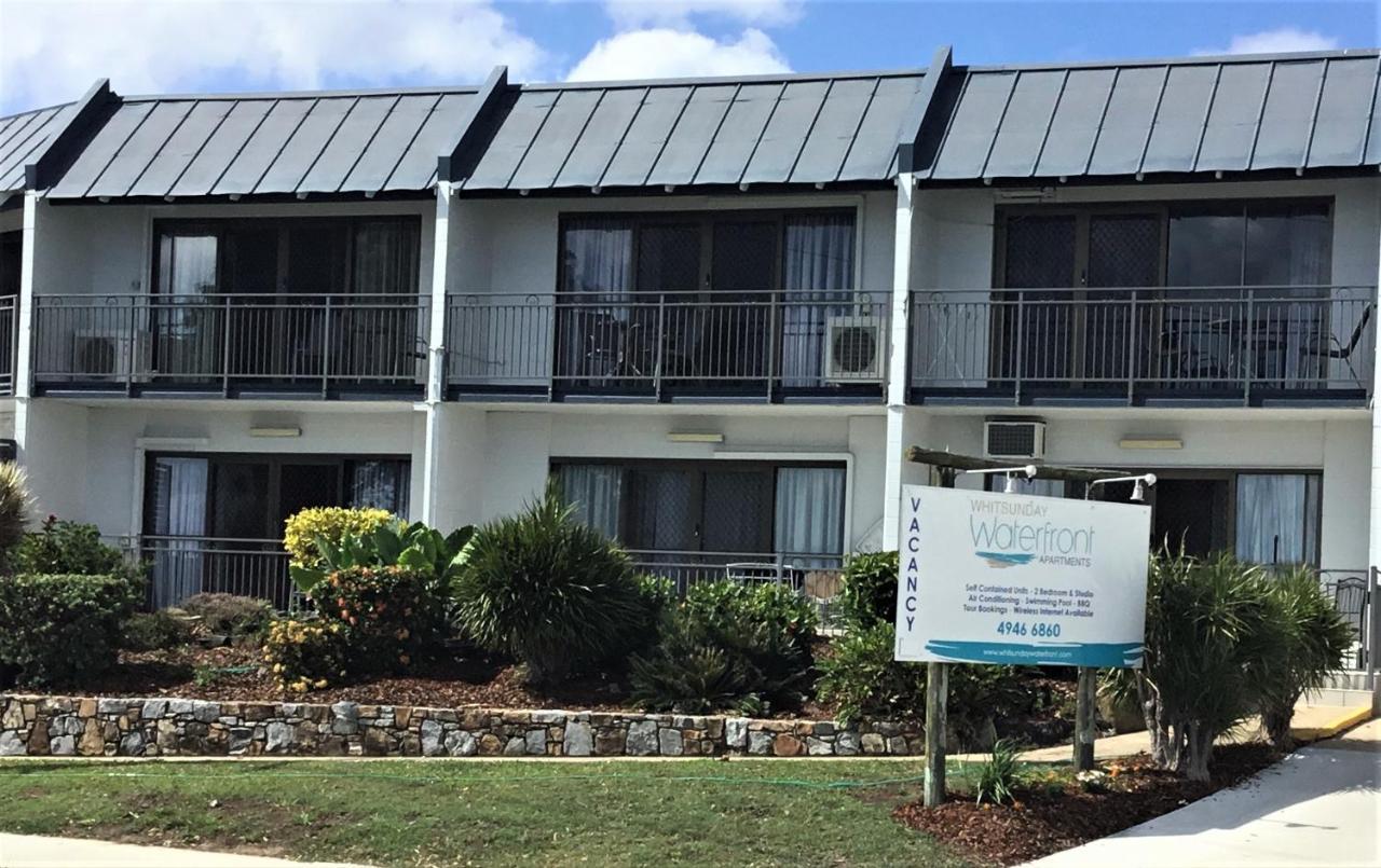 Whitsunday Waterfront Apartments Airlie Beach Exteriör bild